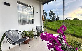 Cabaña privada cerca a termales San Vicente